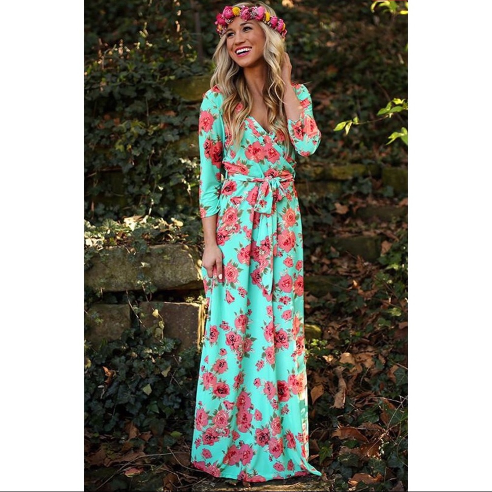 Meritt Fields Of Pretty Maxi Dress Sz M